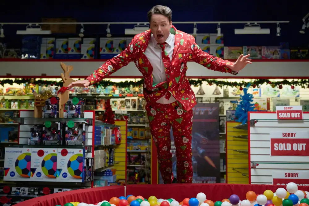 How Tyler Hynes Andrew Walker and Paul Campbell Became the Kings of Hallmark Three Wisest Men