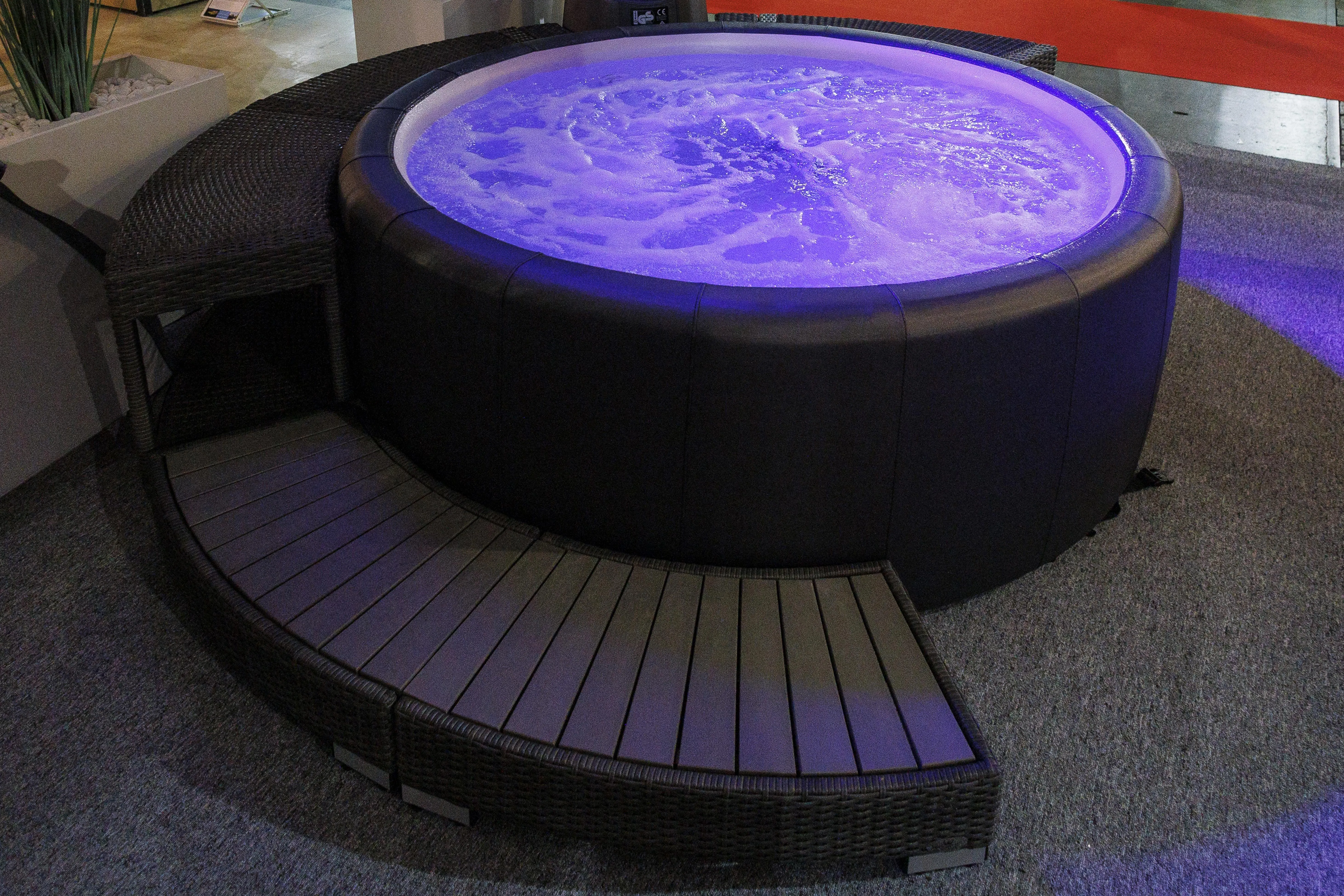 Husband Drowned Wife in Hot Tub After a Night Out Together