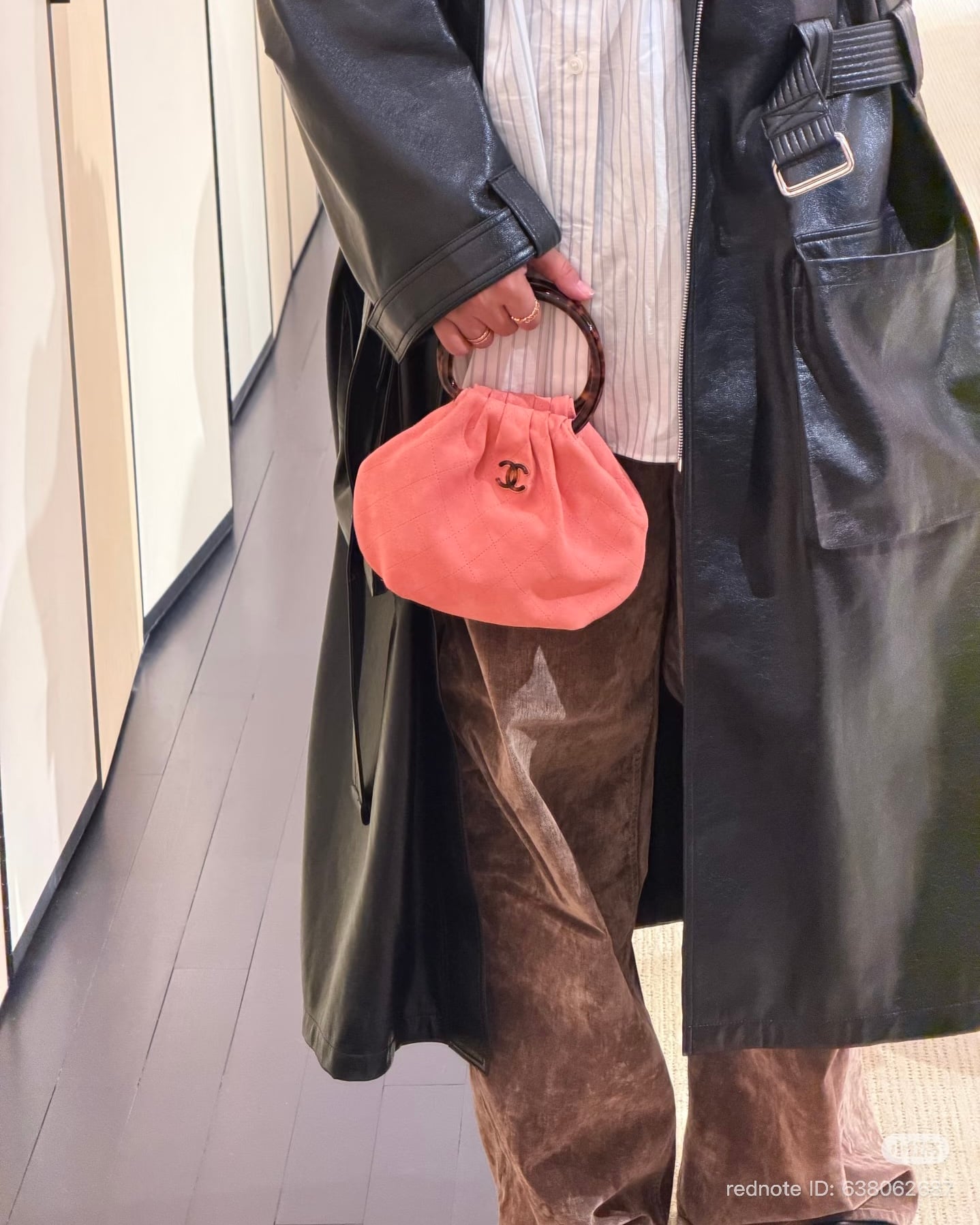 Chanel Cruise 2025/26 suede handbags