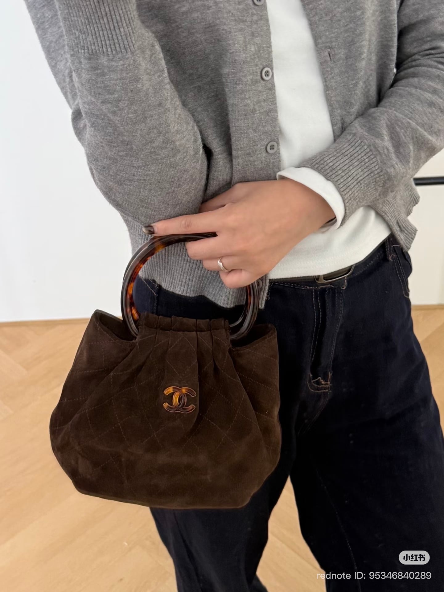 Chanel Cruise 2025/26 suede handbags