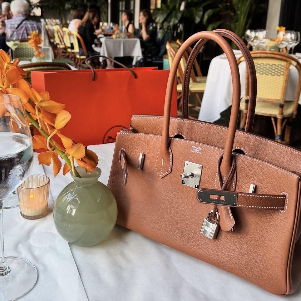 10 Articles Every Bag Lover Should Read Before 2026