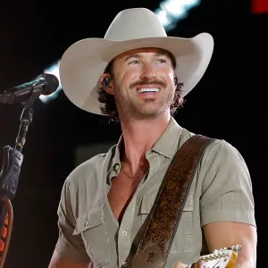 Is Country Singer Riley Green Single What We Know About His Love Life Rumored Romances