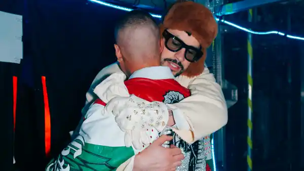 J Balvin y Bad Bunny sellan su reconciliación en Ciudad de México.