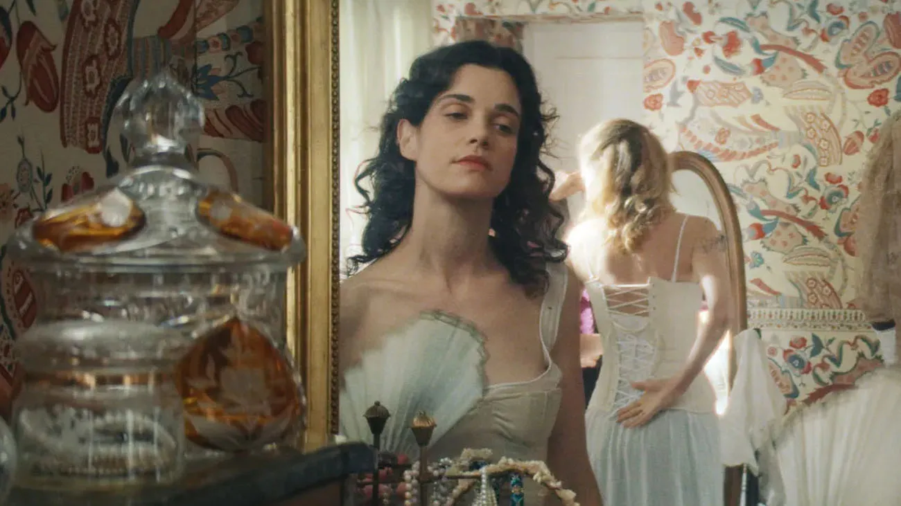 Camille Rutherford in Jane Austen Wrecked My Life