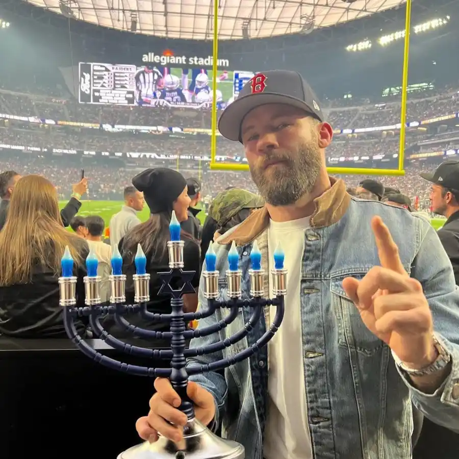 Julian-Edelman-587092936_18549263524054014_7503323430185737797_n