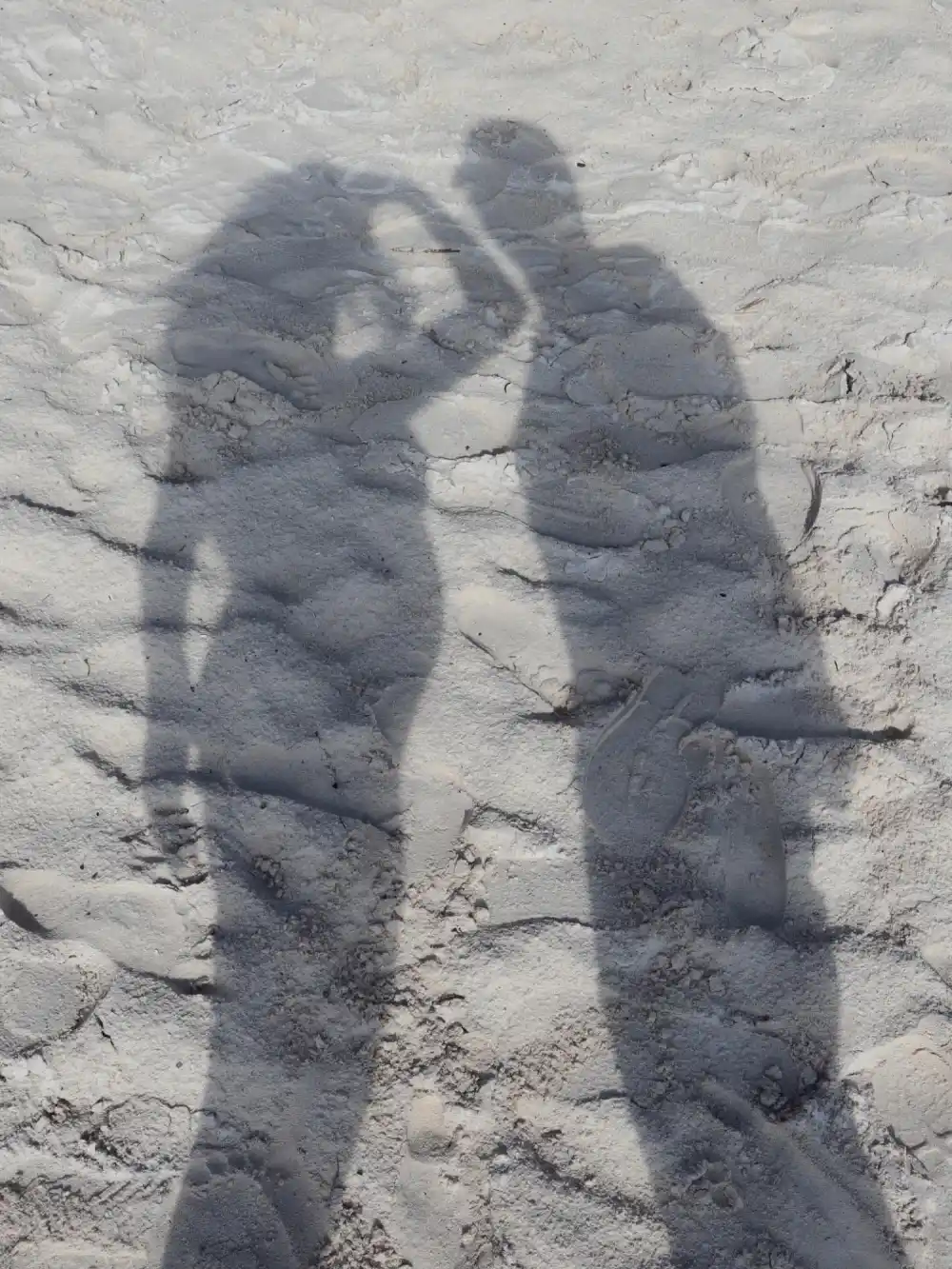 Justin Theroux and Pregnant Wife Nicole Brydon Bloom End 2025 With Babymoon to Their Favorite Place