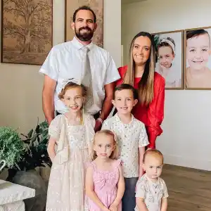 Kendra-Bird-Family-IG-Pic-559924426_18114106645530081_6111743351258754413_n