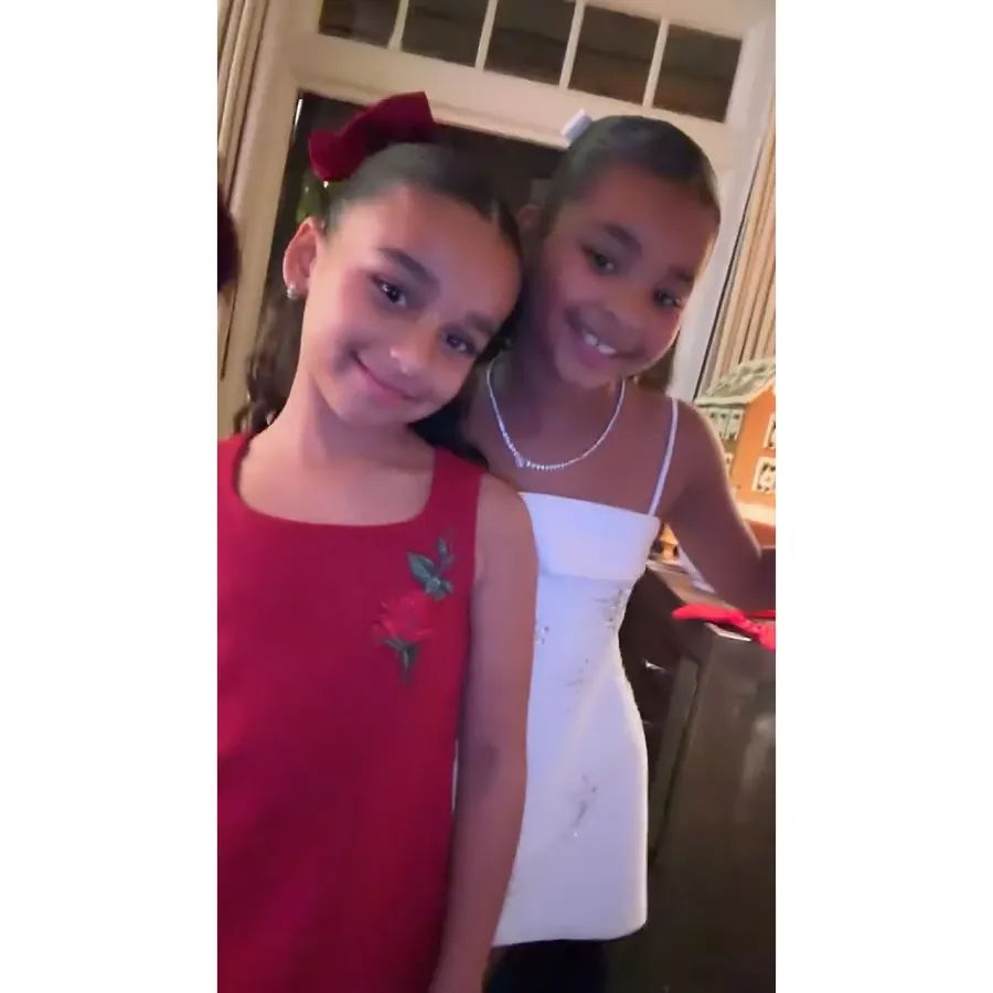 Khloe Kardashian Kardashian Jenner 2025 Christmas Celebration