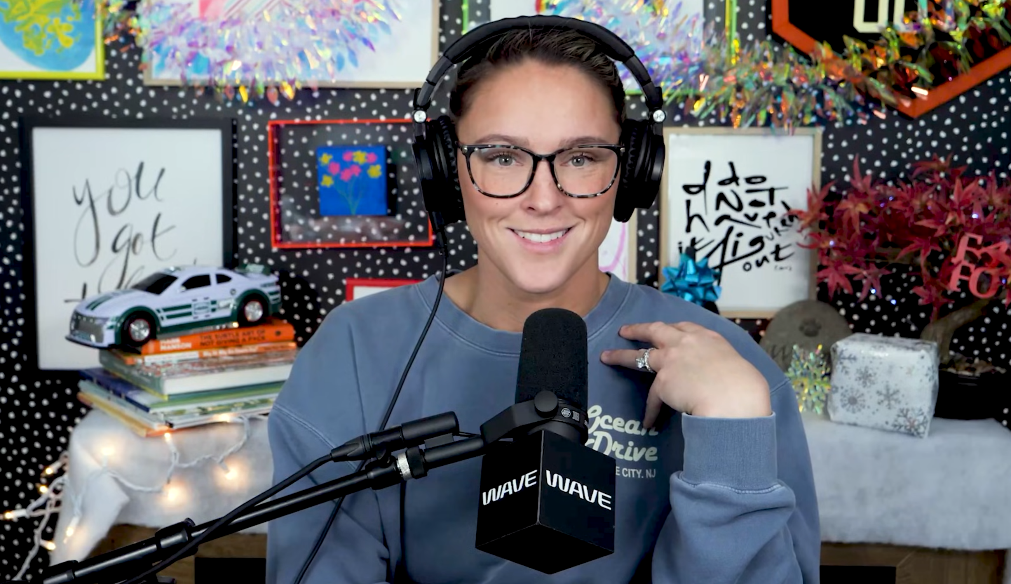 Kylie Kelce Defends Decision to Stop Breast-Feeding Her Daughters