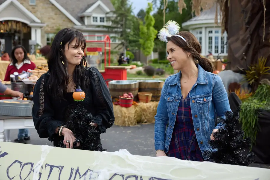 Lacey Chabert Hallmark Movies Ranked Haul Out the Halloween