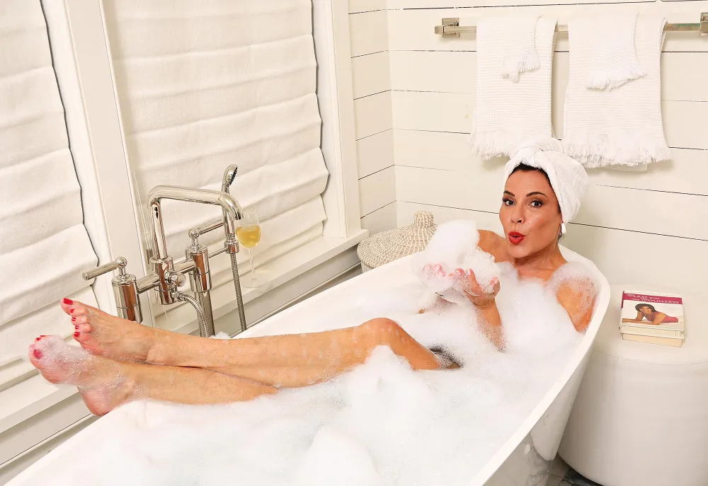 Luann de Lesseps Gets Real About How Life Changed After RHONY Exit