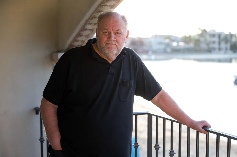 MEGA261975_004-thomas-markle-sr