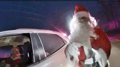 Ohio Cops Stop Santa Mrs Clause for Speeding