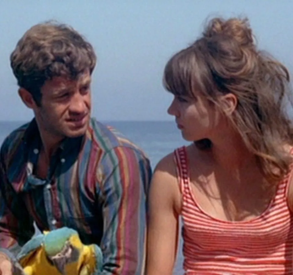 Jean-Paul Belmondo and Anna Karina in Pierrot le four