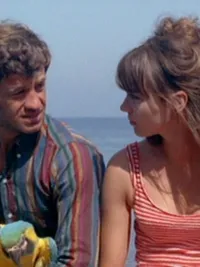 Jean-Paul Belmondo and Anna Karina in Pierrot le four