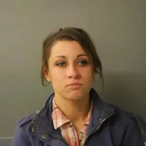 Police Searching for Mom After She Was Accused of Letting 3 Month Old Daughter Drown in Bathtub