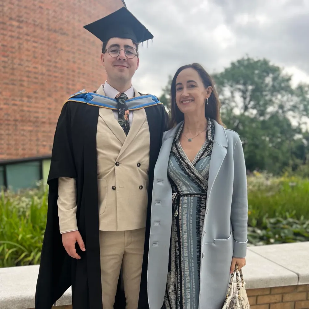 Sophie Kinsella s Children Included 4 Sons and 1 Daughter