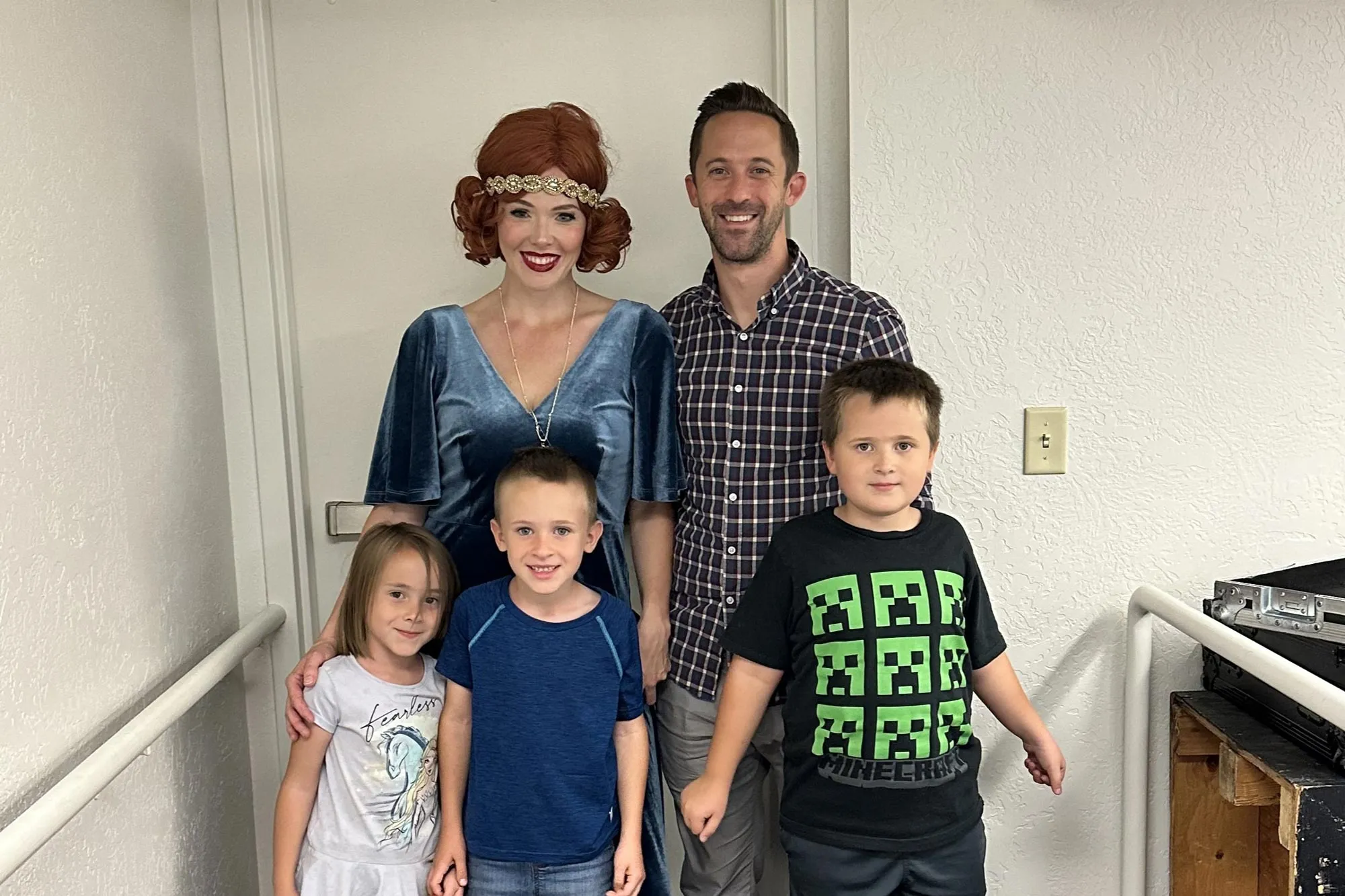 Utah Mother Worried About Impending End Times Flees to Europe With 4 Kids