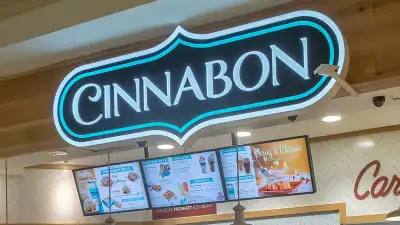 What Is Going on With Cinnabon and the Racist Employee Viral Drama Explained