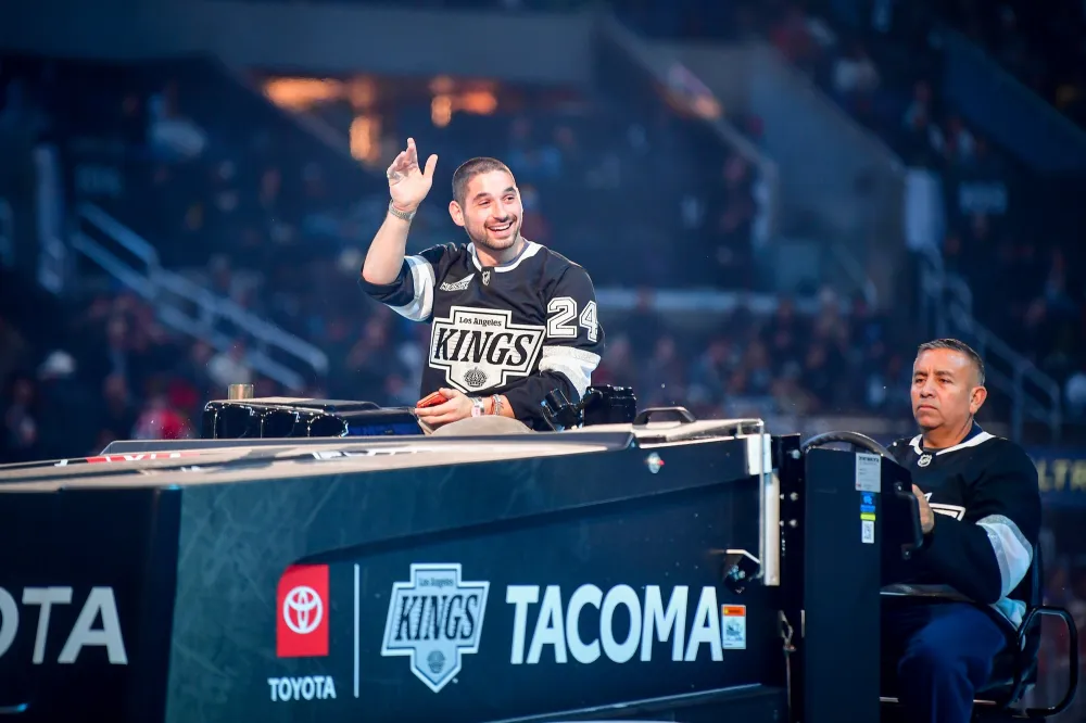 Alan Bersten Kisses Emma Slater's 'DWTS' Partner Andy Richter During Kiss Cam