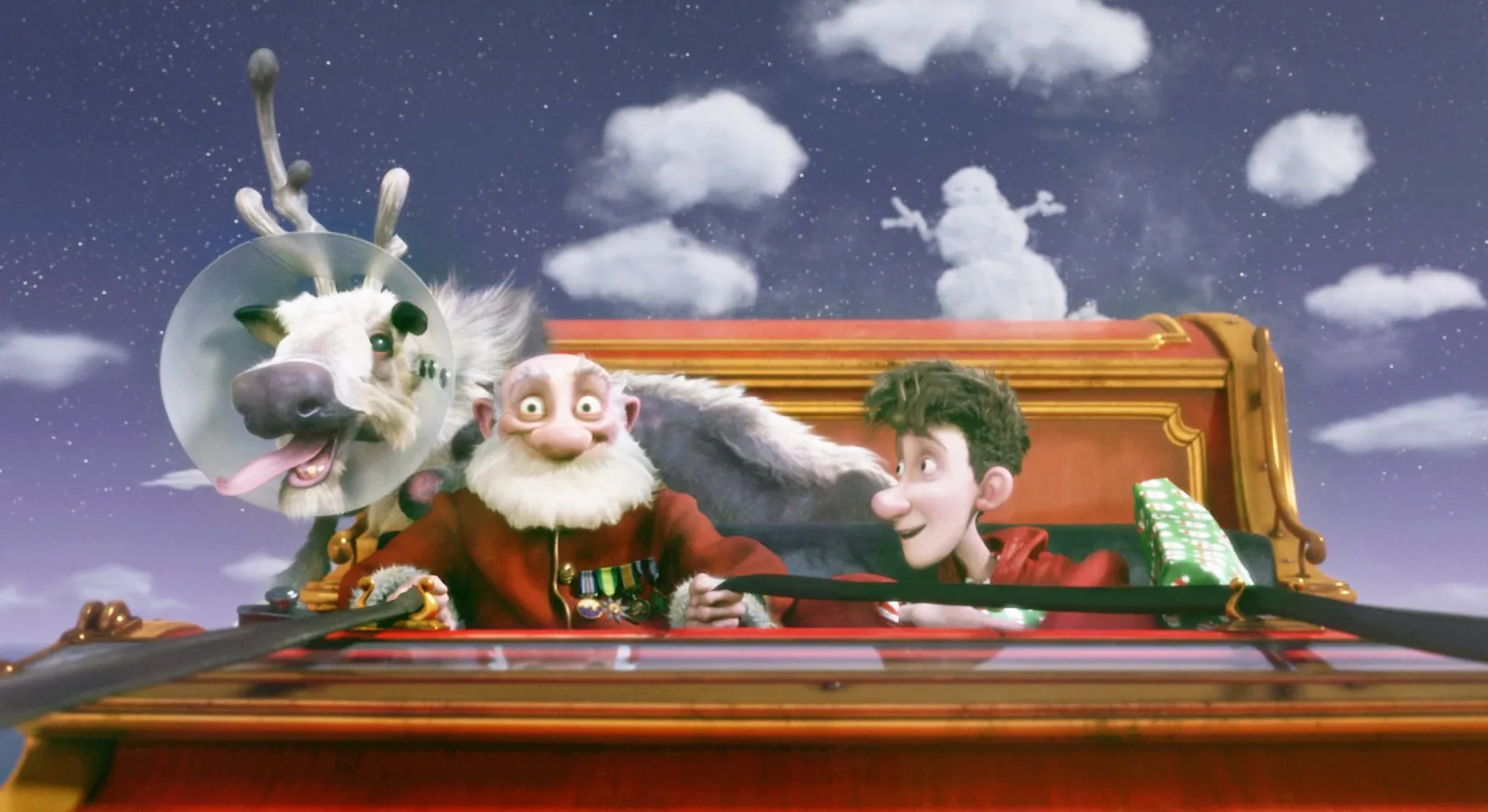 Grandsanta (voice: Bill Nighy), Arthur (voice: James McAvoy) in Arthur Christmas