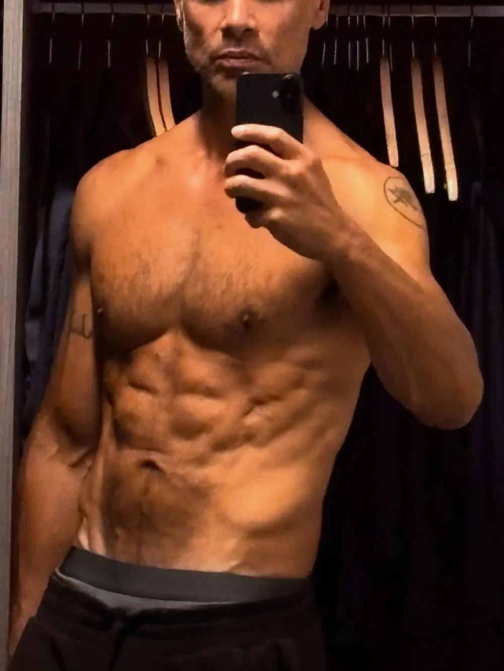 Cash Warren Reflects on His 2025 After Jessica Alba Split