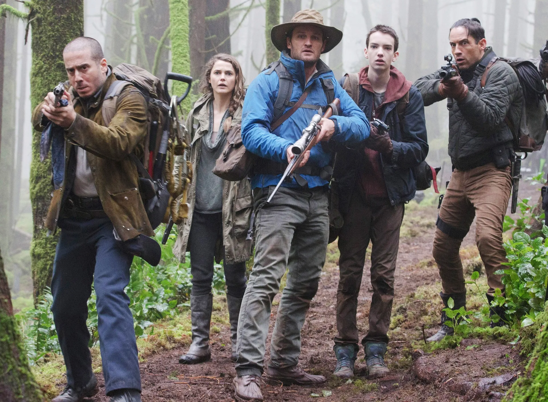 Kirk Acevedo, Keri Russell, Jason Clarke, Kodi Smit-McPhee and Enrique Murciano in Dawn of the Planet of the Apes