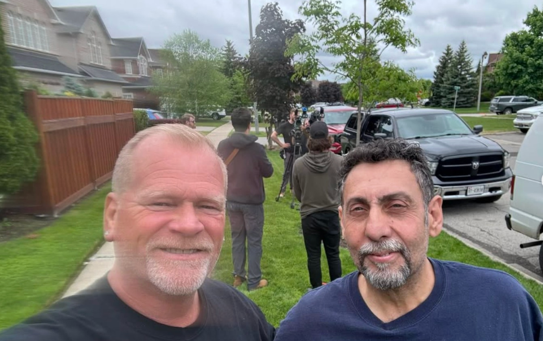 HGTV's Frank Cozzolino Dead at 56 After ‘Sudden’ Health Complications