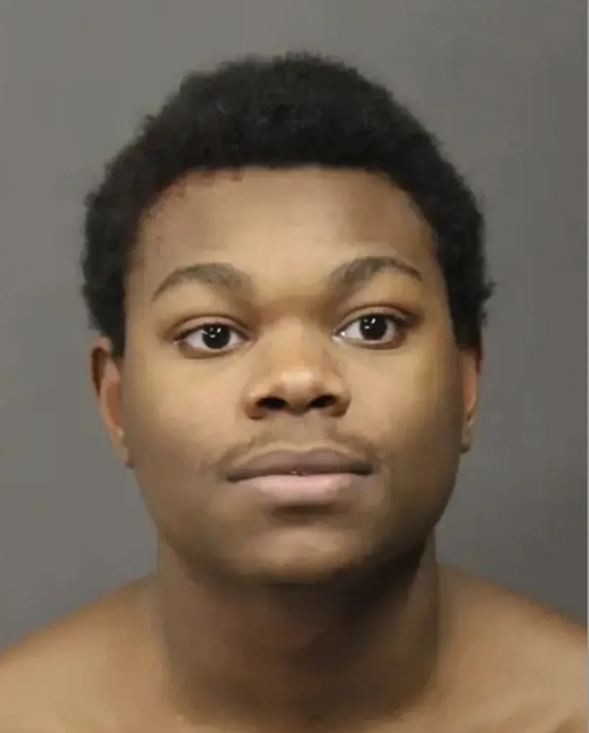 18-Year-Old Fatally Stabbed Classmate, 16, With Scissors Over Vape Pen