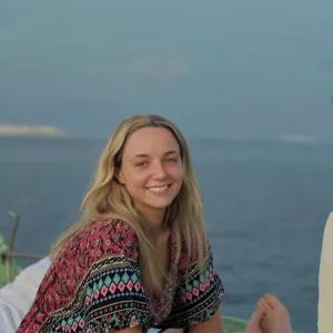 Influencer Stacey Hatfield’s Cause of Death Revealed After ‘Rare’ Replica Luxury Handbag Birth Complications