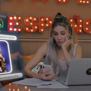 Mariana Gómez es Irma Serna 'El huracán Irma', en 'La Reina del Flow'.