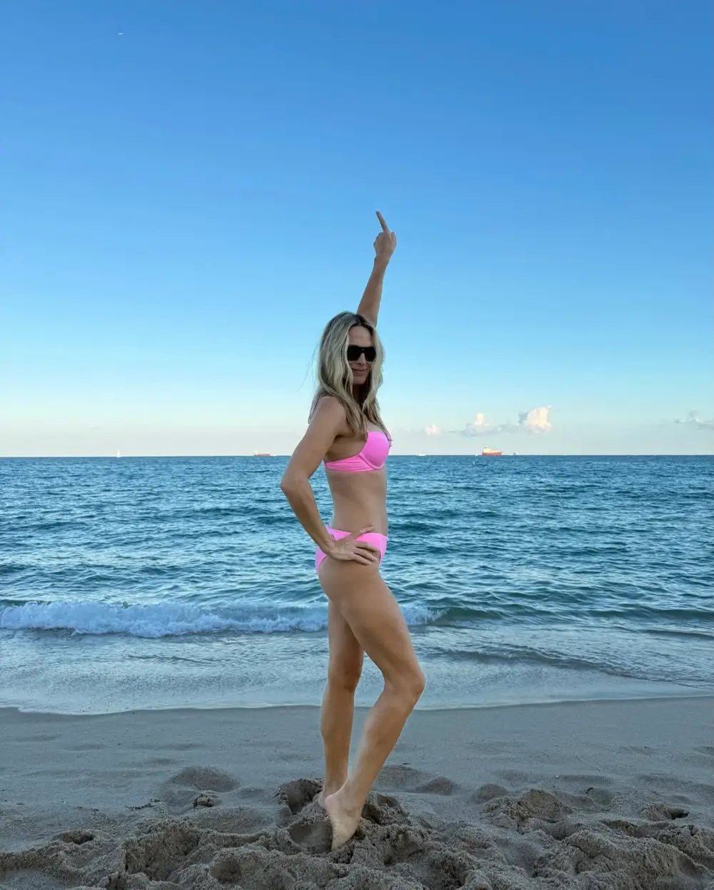 Molly Sims and Her Mini-Me Daughter Scarlett, 10, Twin in Barbie Pink Bikinis During Family Getaway in Miami