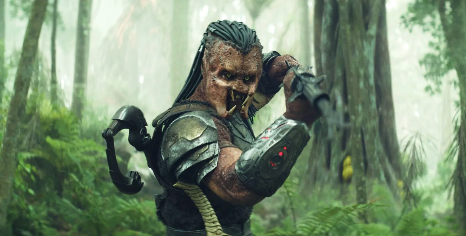 Dimitrius Schuster-Koloamatangi in Predator:Badlands