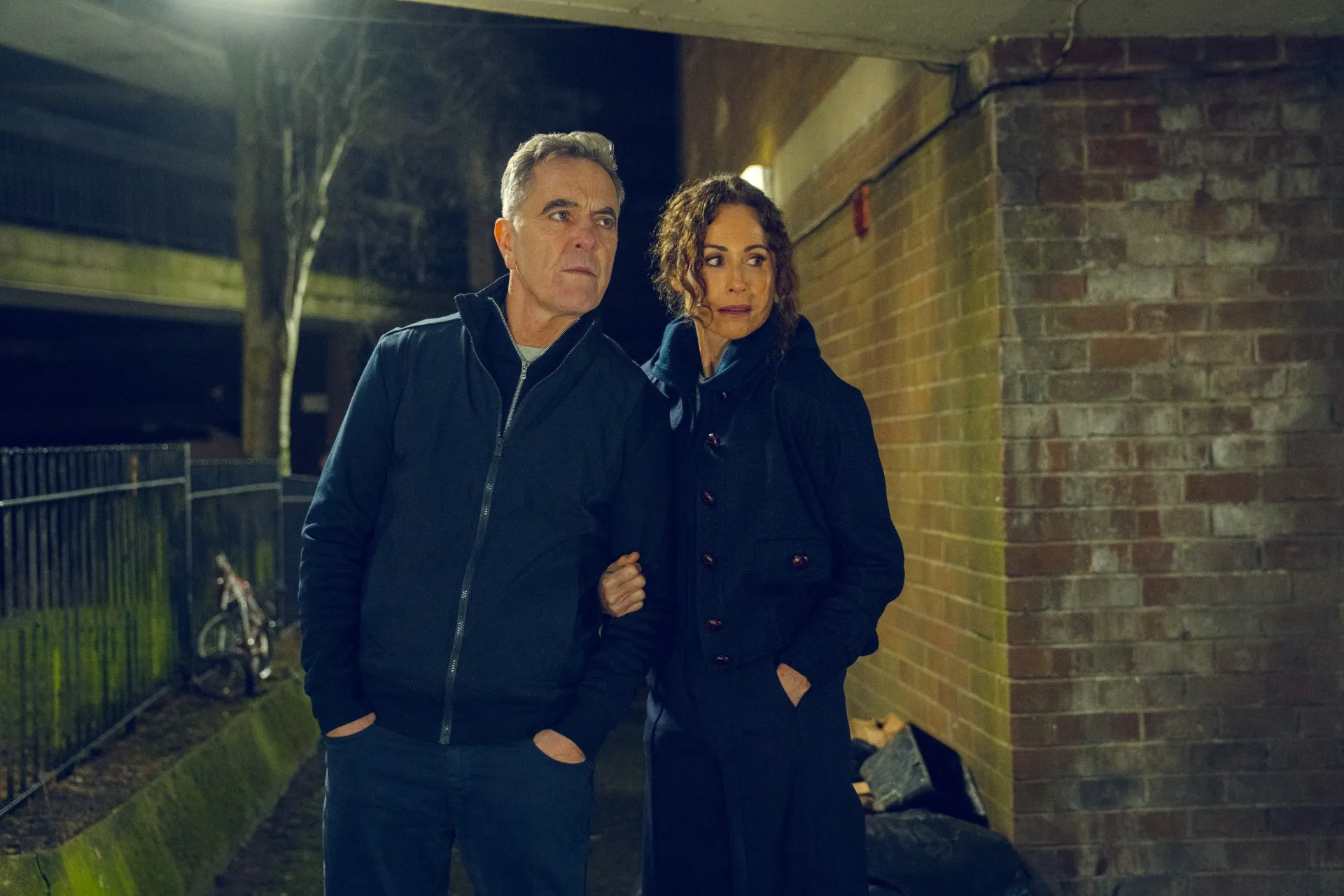 James Nesbitt and Minnie Driver in Run Away