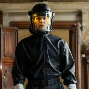 Rebecca Hall and Evan Peters in The Beauty