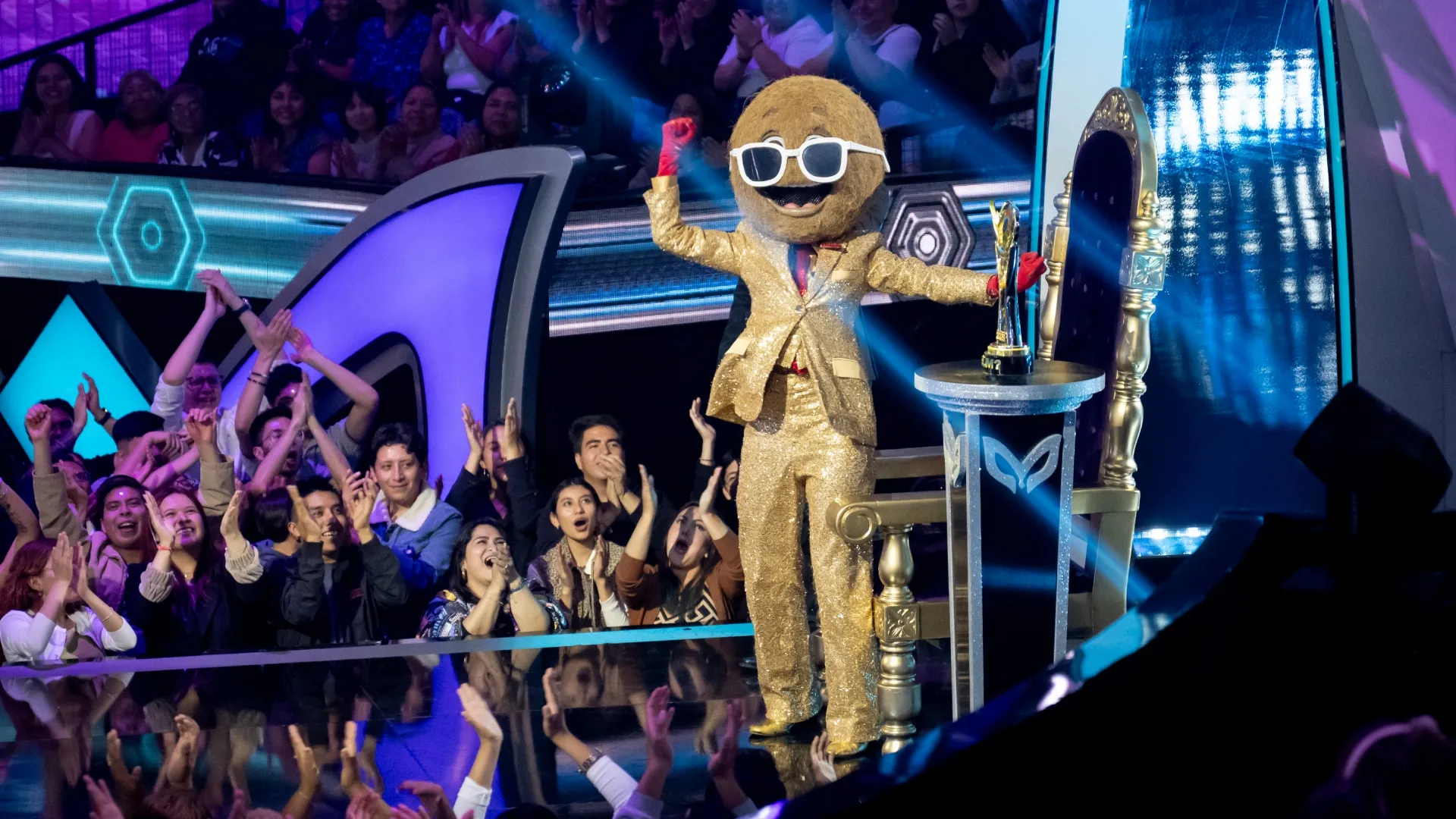 Paulina Goto es 'Tropicoco' en 'Quién es la Máscara'.