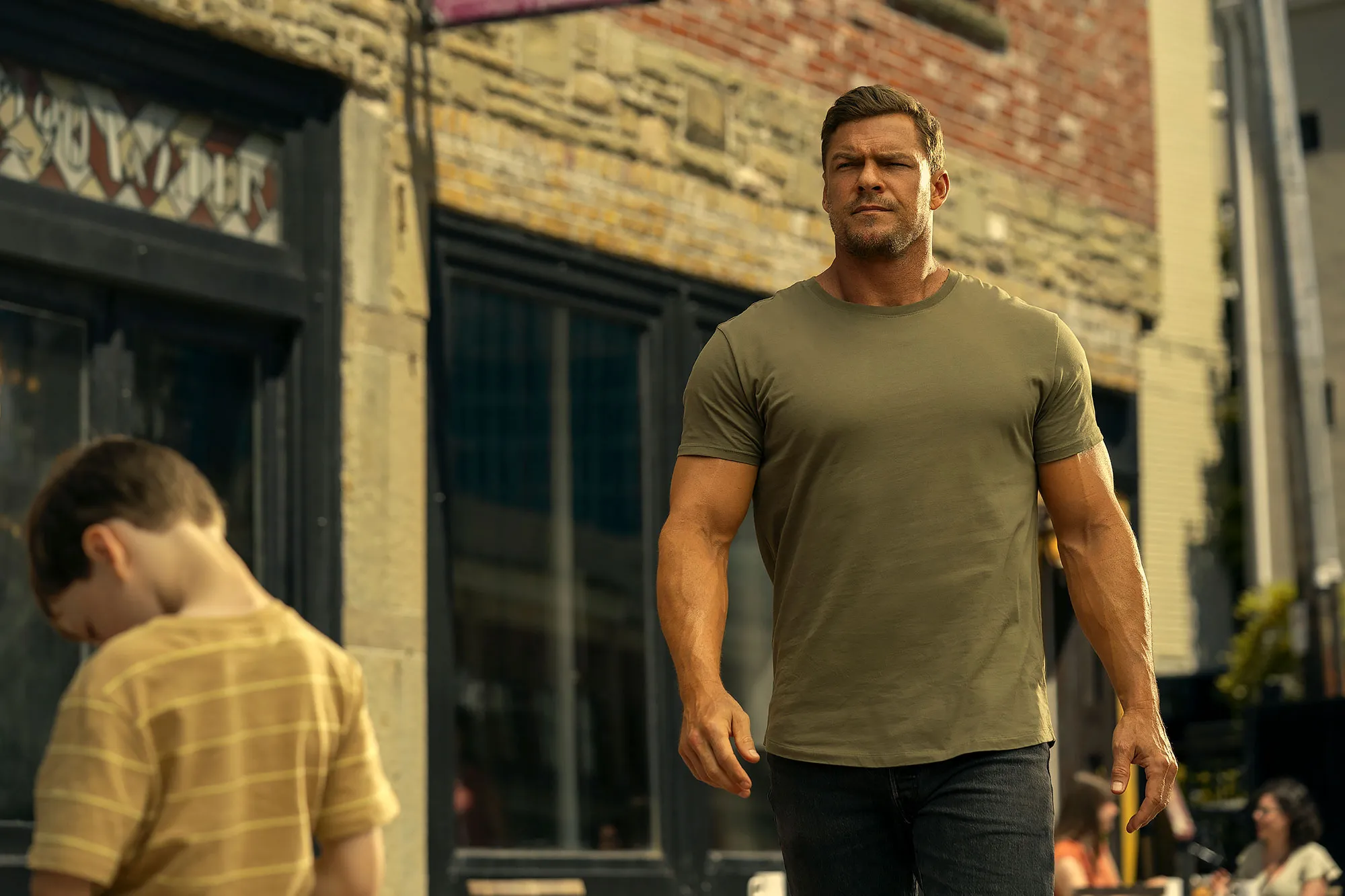 Alan Ritchson Reacher Season 3