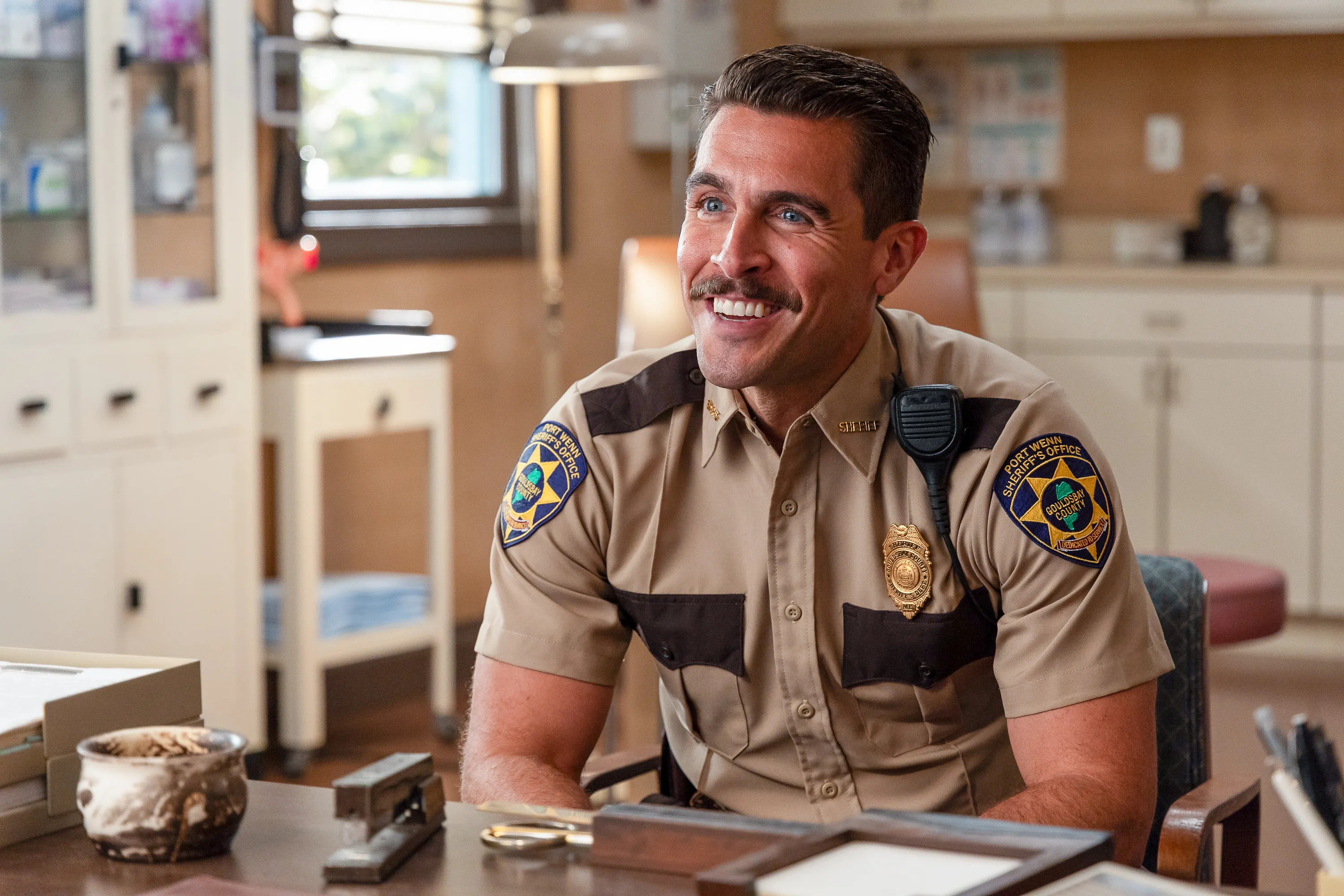 Best Medicine's Josh Segarra Teases Mark's 'Hot Guy Summer' Era