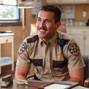 Best Medicine's Josh Segarra Teases Mark's 'Hot Guy Summer' Era