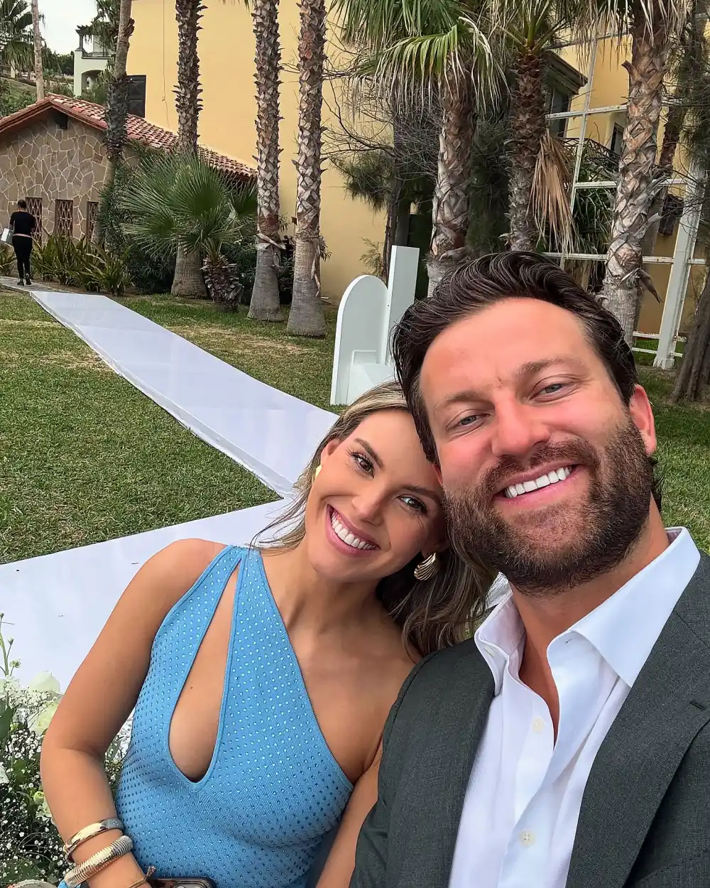 Bachelor Nation Anna Redman Shares Engagement Ring Details 2 Chris Bukowski