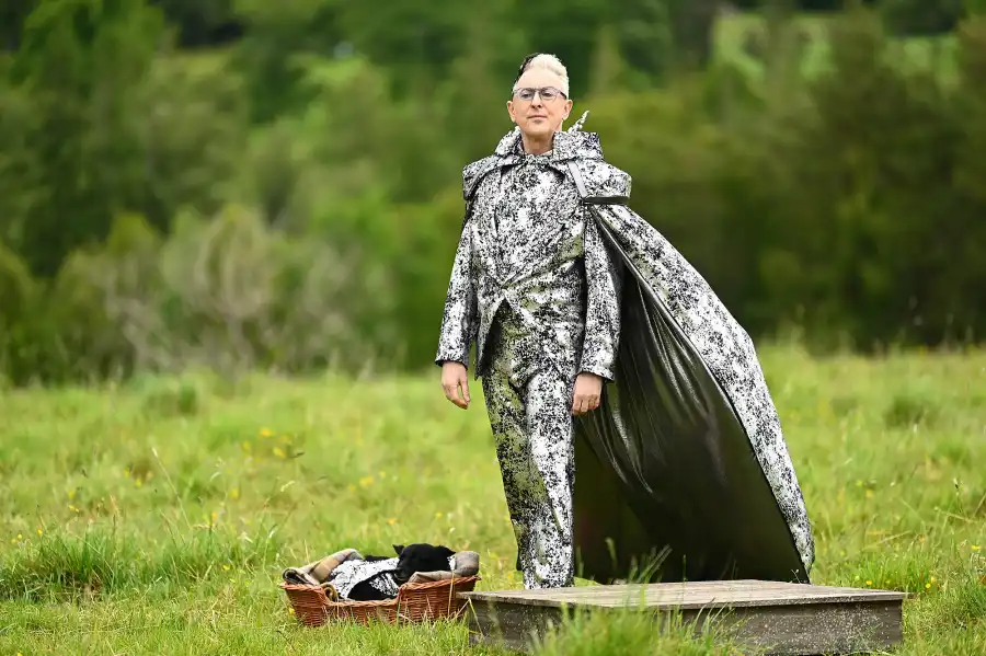 Best Traitors Season 4 Looks