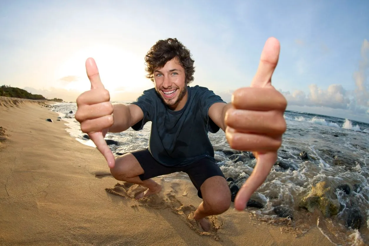 Juanpa Zurita en la serie On the Edge