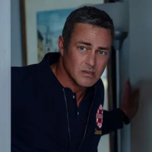 Chicago Fire EP Warns About Heartache as Severide and Van Meter Fight to Survive Fire in Show Return