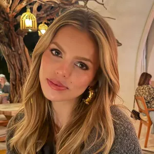 Feature Brooks Nader Reflects on Dissolving Her Lip Filler