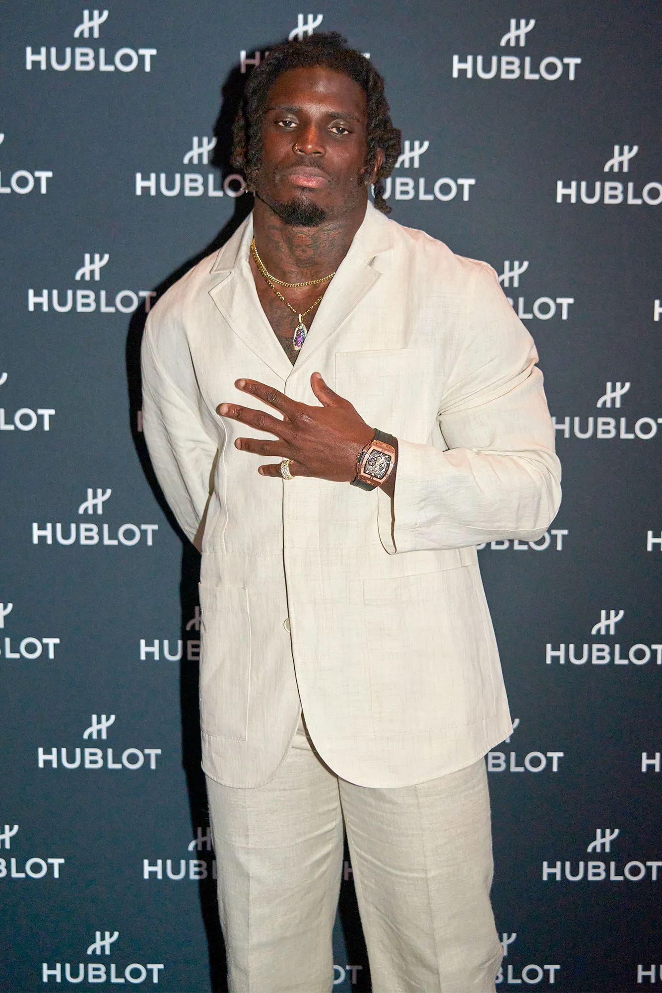 Feature Tyreek Hill Ordered to Pay Child Support