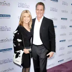 GettyImages-1153130180-vanna-white-john-donaldson