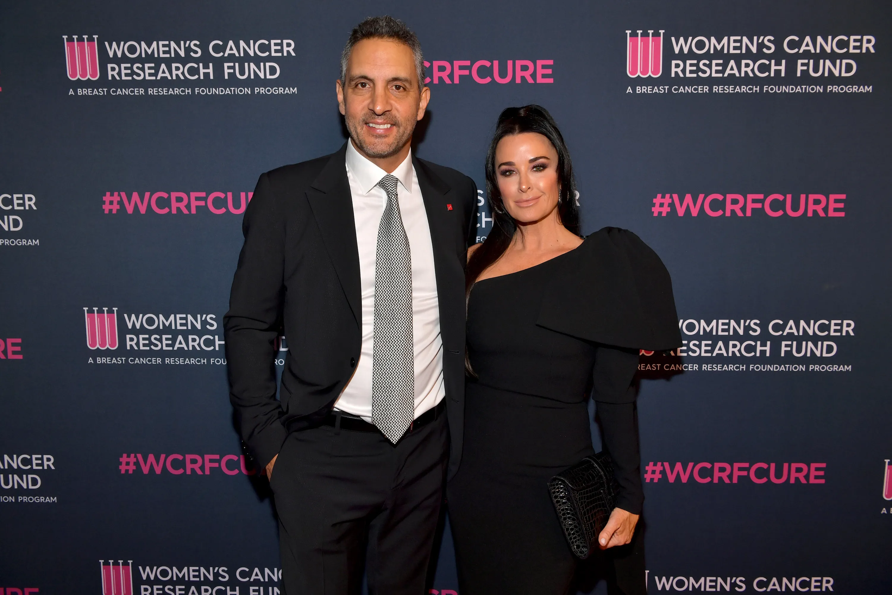 GettyImages-1209161874-Kyle-Richards-Addresses-Rumors-Shes-Reconciling-With-Ex-Mauricio-Umansky.jpg