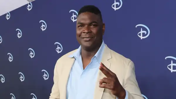 NFLs Keyshawn Johnson Asks Public for Help Finding Friends Missing Daughter