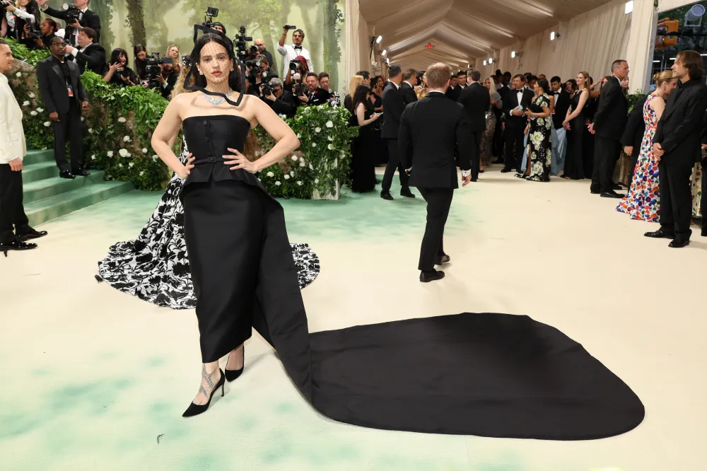 Rosal&iacute;a attends The 2024 Met Gala Celebrating "Sleeping Beauties: Reawakening Fashion" at The Metropolitan Museum of Art on May 06, 2024 in New York City.