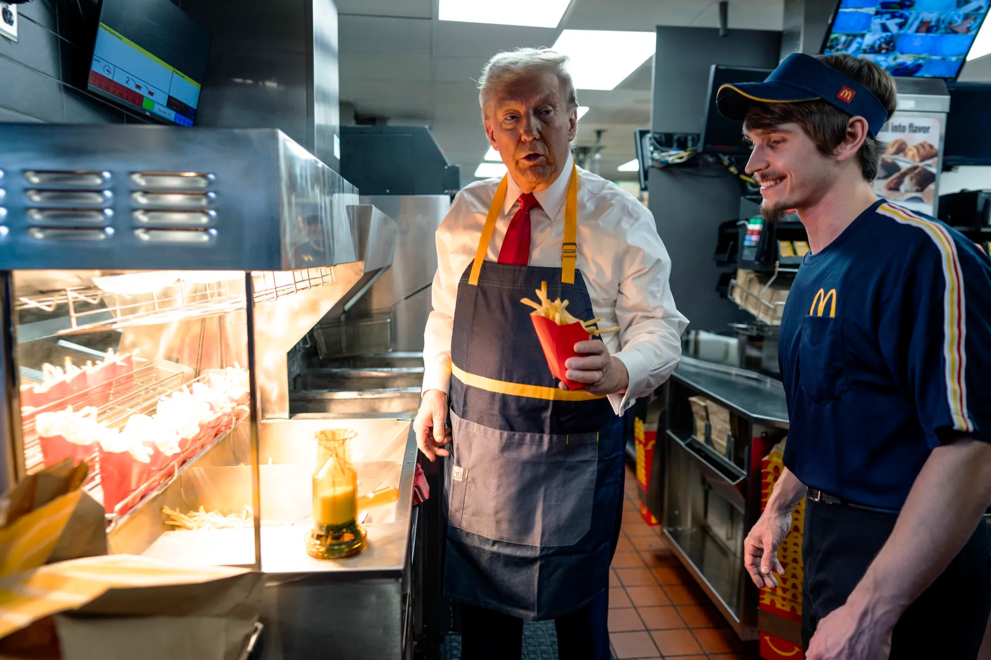 GettyImages-2178845827-donald-trump-mcdonalds